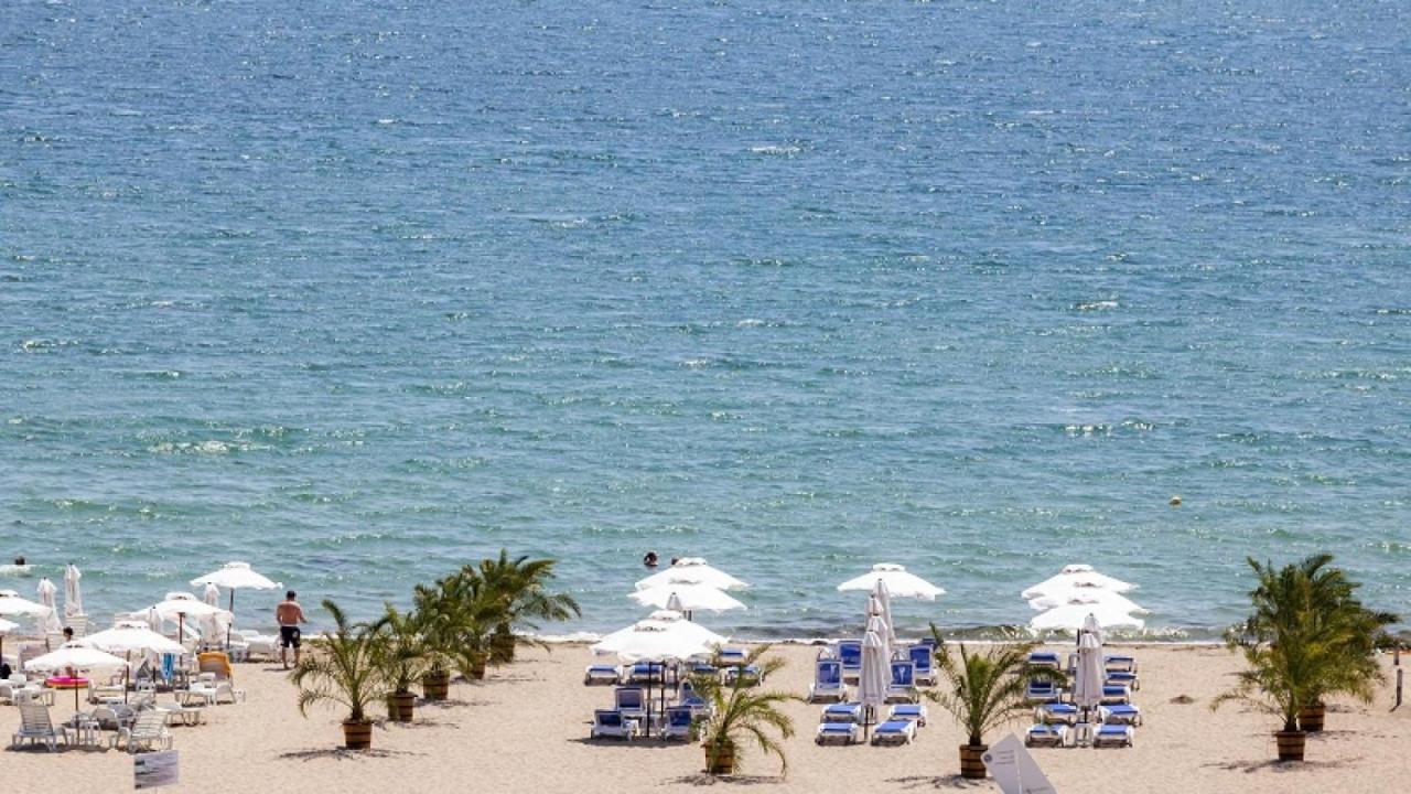Design Studio In Atlantis Resort&Spa, Burgas Airport Εξωτερικό φωτογραφία