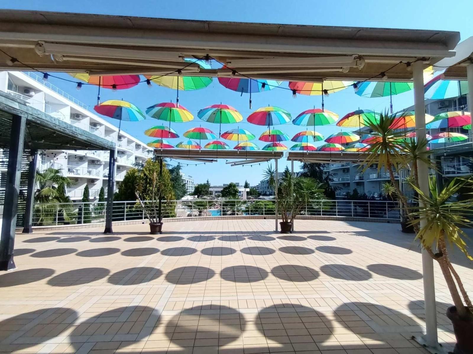 Design Studio In Atlantis Resort&Spa, Burgas Airport Εξωτερικό φωτογραφία